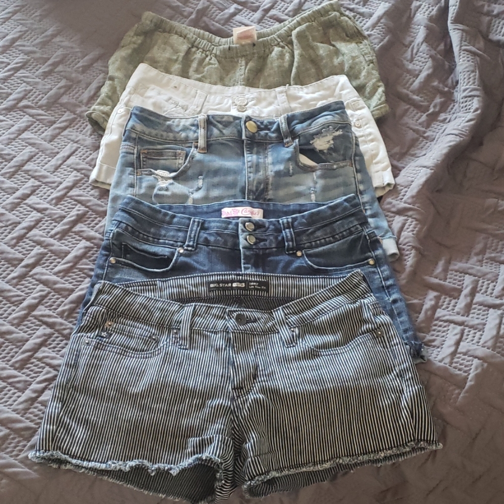Lot of size 5/small shorts